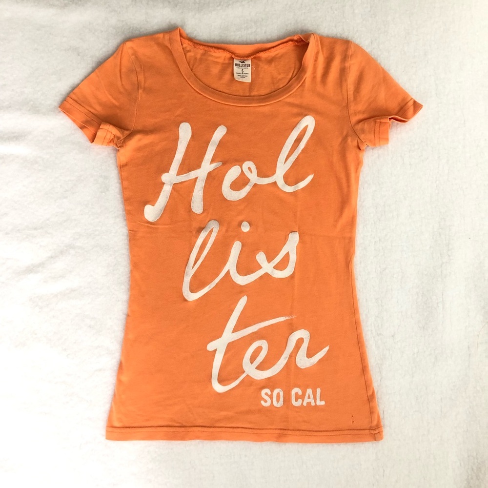 Hollister Velvet Decal Graphic Logo Tee Shirt